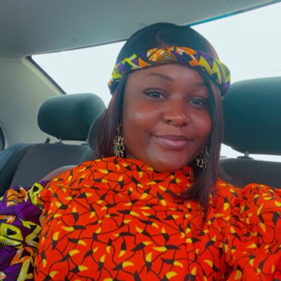KingYvee's tweet photo. #NewProfilePic https://t.co/P3Xfy9rhEF