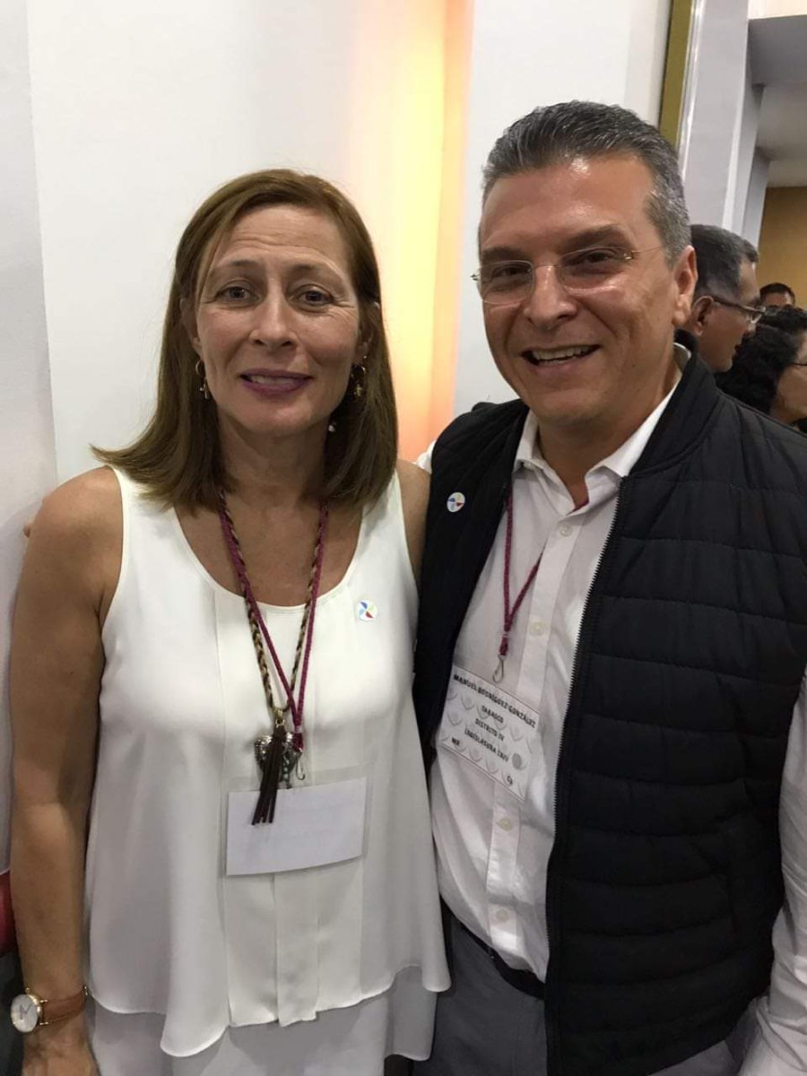 manuel_rdgn's tweet photo. A mi amiga @tatclouthier la conocí cuando llegamos juntos a la @Mx_Diputados como parte de la primera legislatura de la #4T. A lo largo de estos años el amor al pueblo, las causas sociales y la vocación de servicio que tenemos en común nos permitió forjar una bonita amistad.

¡Muchas felicidades, mi entrañable amiga Tatiana, por tu nombramiento como titular del Instituto de los Mexicanos en el Extranjero! Estoy seguro que con tu profesionalismo, capacidades y gran amor por México, harás una magnífica labor para defender los intereses y el bienestar de nuestros paisanos migrantes que están lejos de casa.