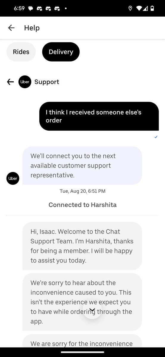SKAvenging's tweet photo. hey @UberEats is it your policy to refuse refunds to customers who receive someone else's order?? what am I supposed to do with food I'm allergic to? I'm expected to pay for things that I cannot eat because of YOUR driver's mistakes? https://t.co/X6LVMmwh24