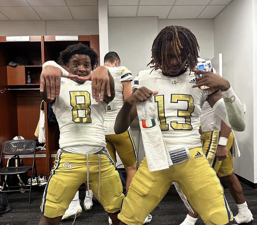 glazefestdillon's tweet photo. I’m so fucking ready for gameday #luhE https://t.co/nOWQcBmrUf