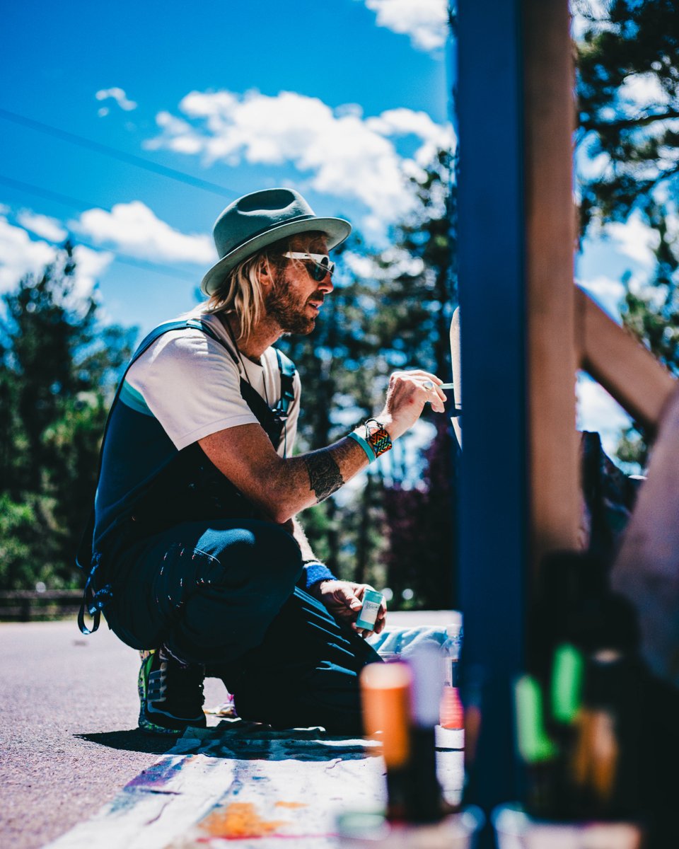 BMWchamps's tweet photo. Hang it in The Louvre. 🎨 

We've proudly partnered with iconic Denver artist Pat Milbery to bring his mural inspired by the beauty of Castle Pines Golf Club to life this week at the #BMWCHAMPS. https://t.co/jVP0ga7dRt