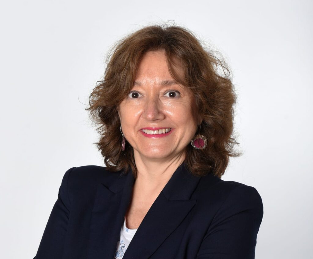 <a href="/AgnicTamara/">Tamara Agnic</a>: “necesitamos estar permanentemente mejorando y fortaleciendo nuestro sistema antilavado de dinero”.

shorturl.at/HTxXH