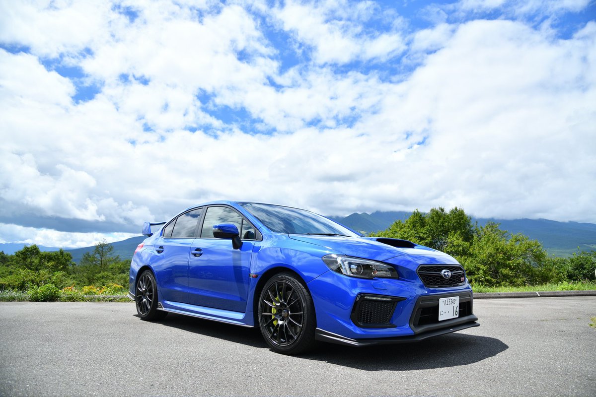 imtm13024's tweet photo. 【ご報告】
2024年1月末から乗ってましたMAZDA3とは7月末にお別れしておりまして、先日新しい車が納車されました。

SUBARU WRX STIです！
今回はType-Sではなくベースグレードです。

引き続き仲良くしていただけると幸いです(スーパー土下座) https://t.co/6cBRpgezjW