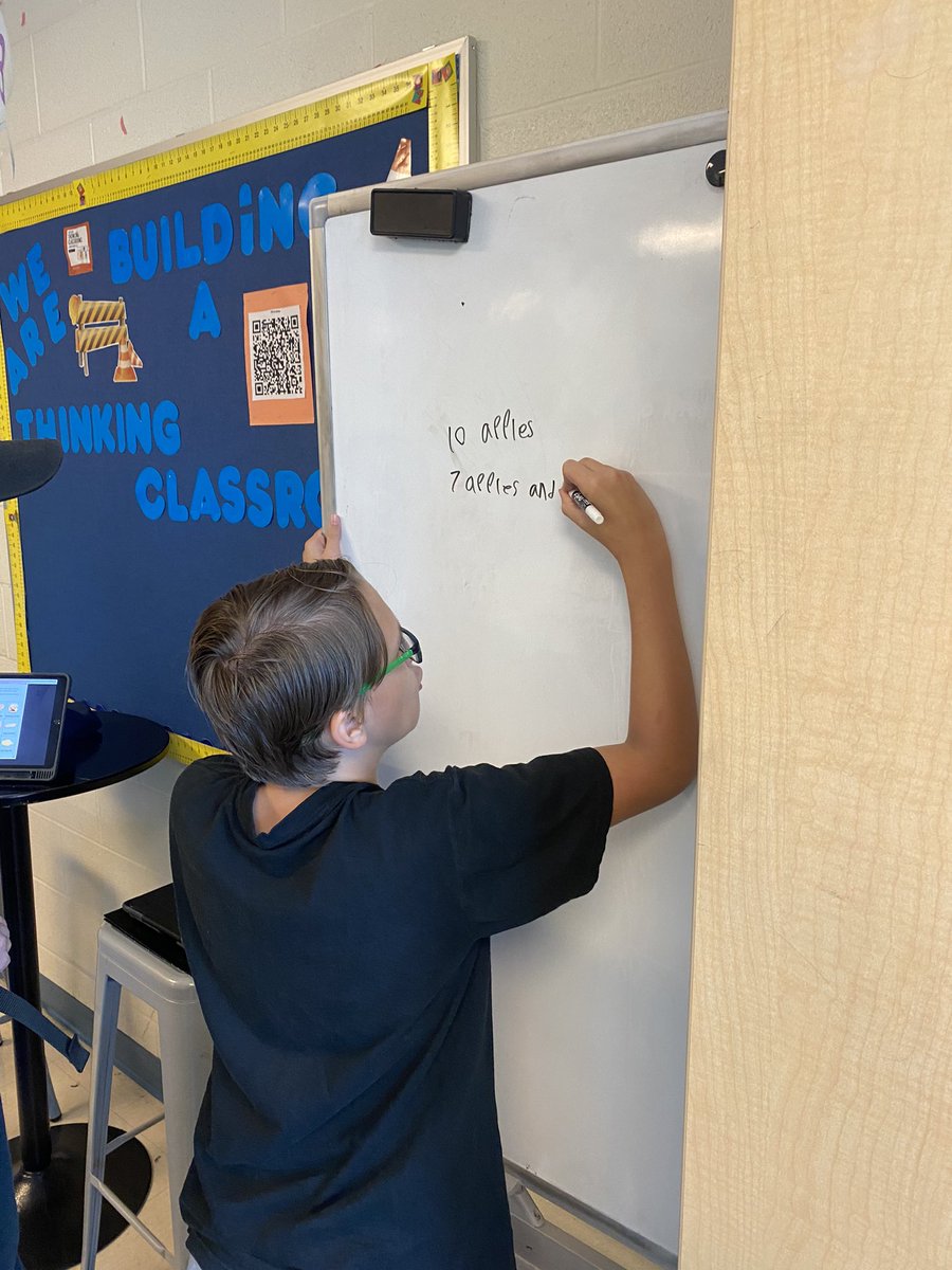 tzelwin's tweet photo. Scholars in grades 7 and 8 created as many combinations of menu items to reach $5 using @BTCthinks practices @OrchardSTEM @CLEMetroSchools . #BackToSchool2024 https://t.co/tbuFzYqyUW