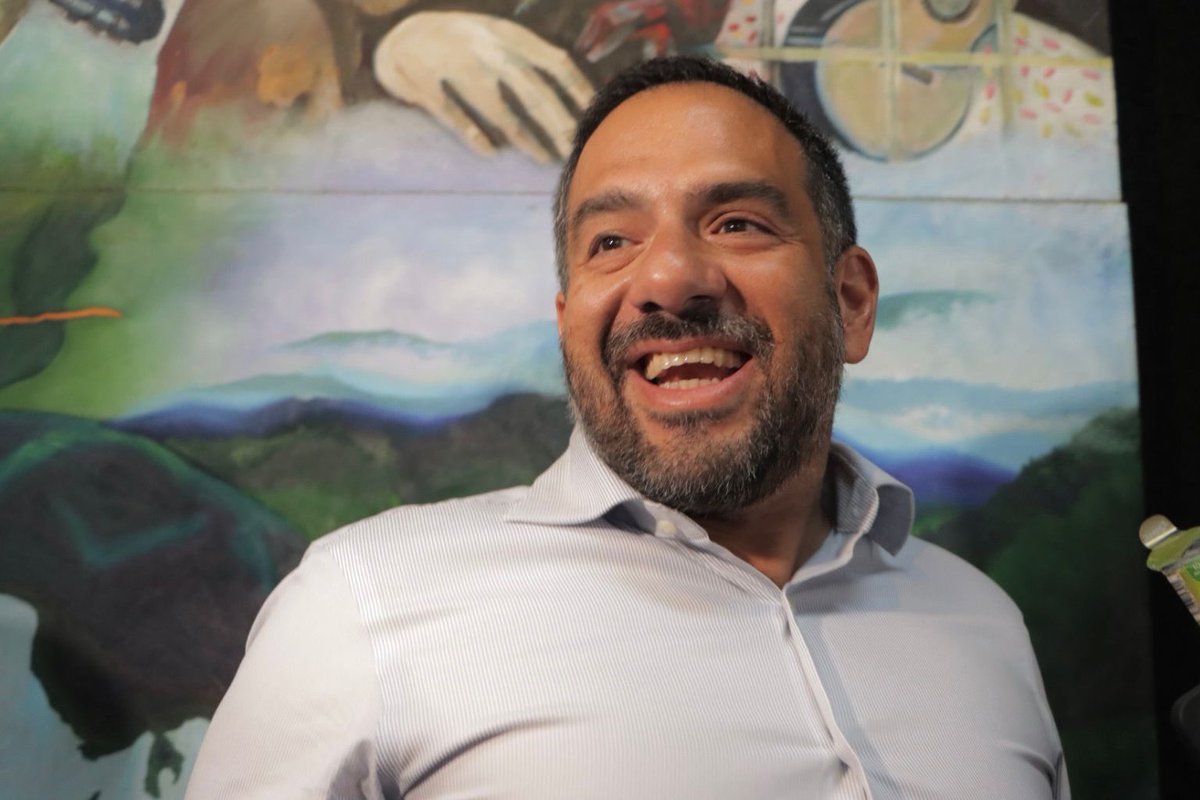 #Video | 🇲🇽🇶🇦Manuel Guerrero, mexicano-británico, detenido en Qatar por ser homosexual y vivir con VIH llegó finalmente a la Ciudad de México 
americanovictor.com/video-manuel-g…