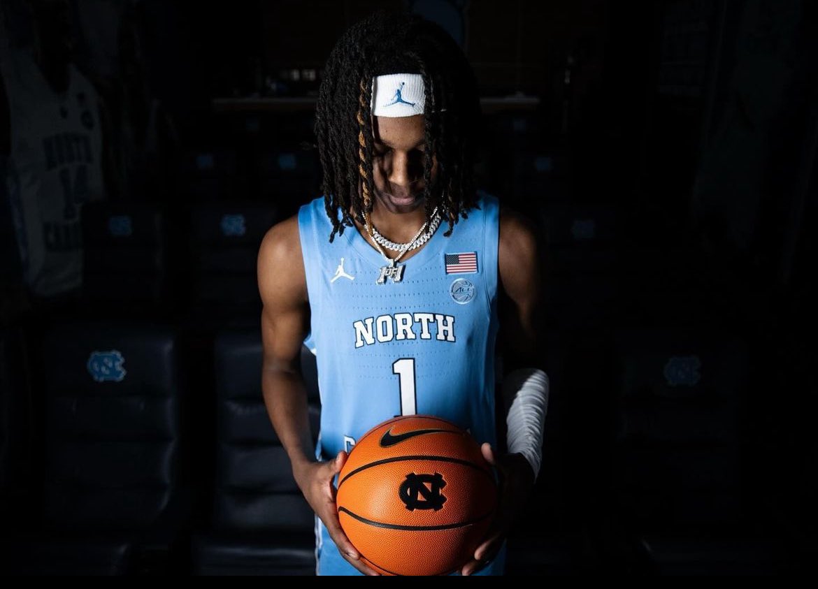 HSTopRecruiting's tweet photo. 2025 5⭐️ Jasper Johnson (@BruhJasperJ) is expected to announce his commitment soon!

He is down to Alabama, Kentucky, UNC, Arkansas and Louisville!

What’s the move for Jasper? https://t.co/CdYoIXFlUZ