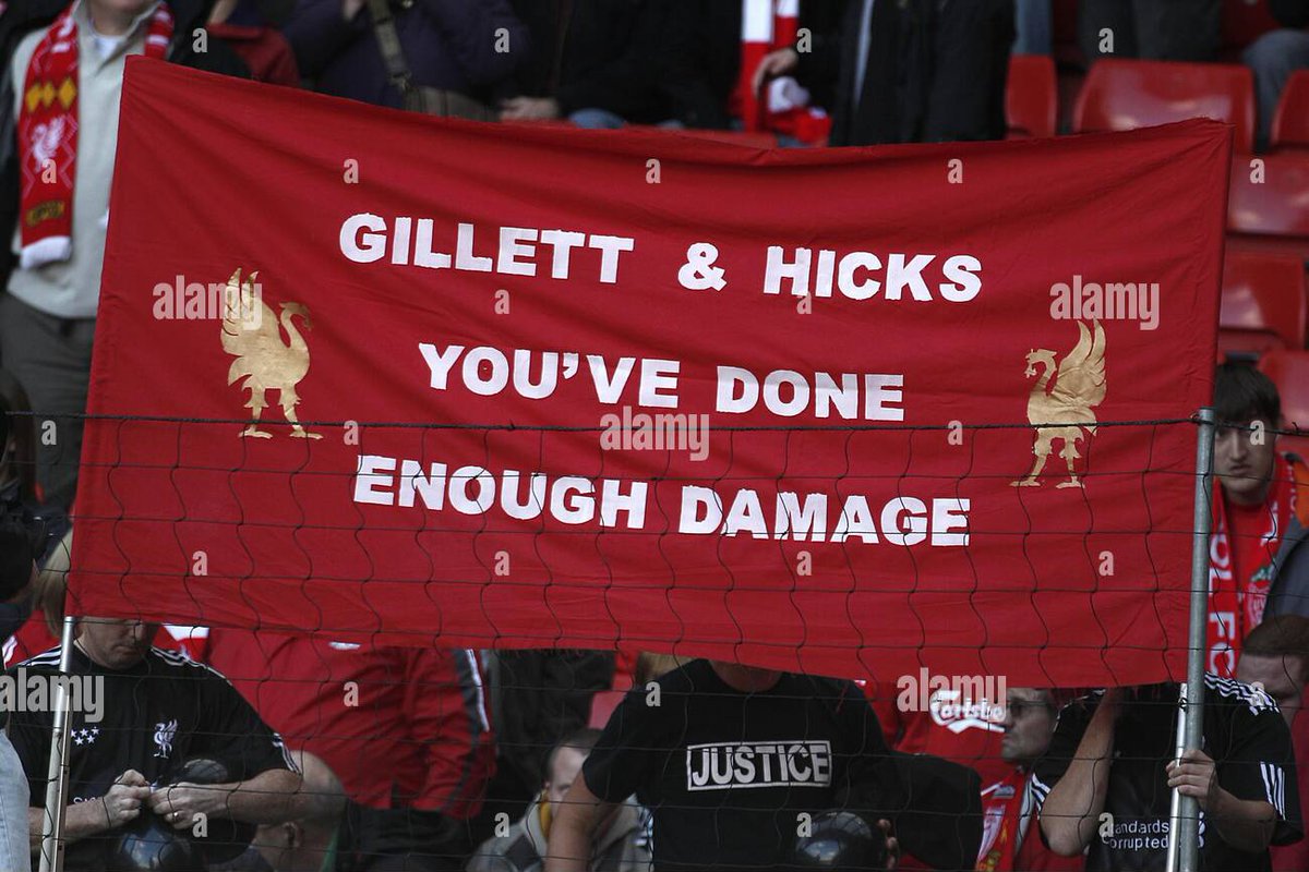 Barras_LATAM's tweet photo. Uno de los quebro al Liverpool en 2010, persona no grata en Anfield, se tuvieron que ir escoltados por la policía porque los iban a matar, hicieron negociados y robaron https://t.co/sB0OQVWqvW