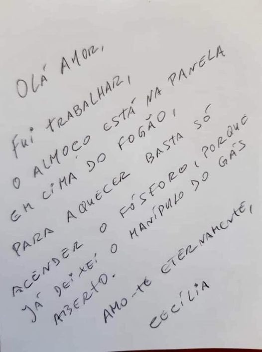 Amor é fogo 🔥 que arde sem@se ver 😂