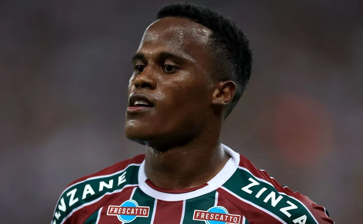 HoradoFlu's tweet photo. Esse é um dos maiores ídolos da história recente do Fluminense. 

Você é um absurdo.
CRAQUE DE BOLA
DIFERENCIADO
JOIA https://t.co/nWOs7zK19b