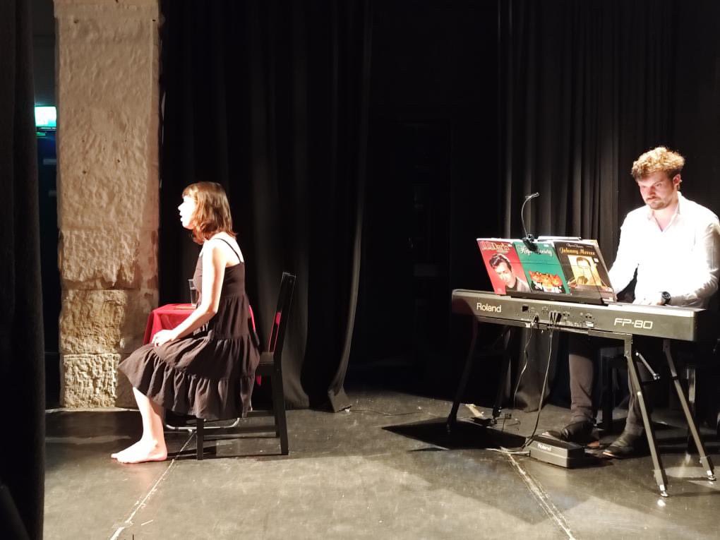 What better way to start the #EdFringe24 than with 2 sell out shows of #almostausten! Thank you for all the lovely feedback. Evening off tomorrow then looking forward to show 3 on Thursday. Hope to see you there! <a href="/ParadiseGreenUK/">Paradise Green</a> #edfringe <a href="/broadwaybaby/">Broadway Baby</a>