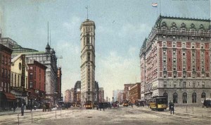 digikey's tweet photo. Aug.20, 1911 - the first commercial telegram sent around the world 🌍
We now know the building where it was sent/received as One Times Square
History: https://t.co/AzXPGqMosg 📷:@TDTechHistory
#onthisday #techhistory #OneTimesSquare https://t.co/wMdUGEq8Ju