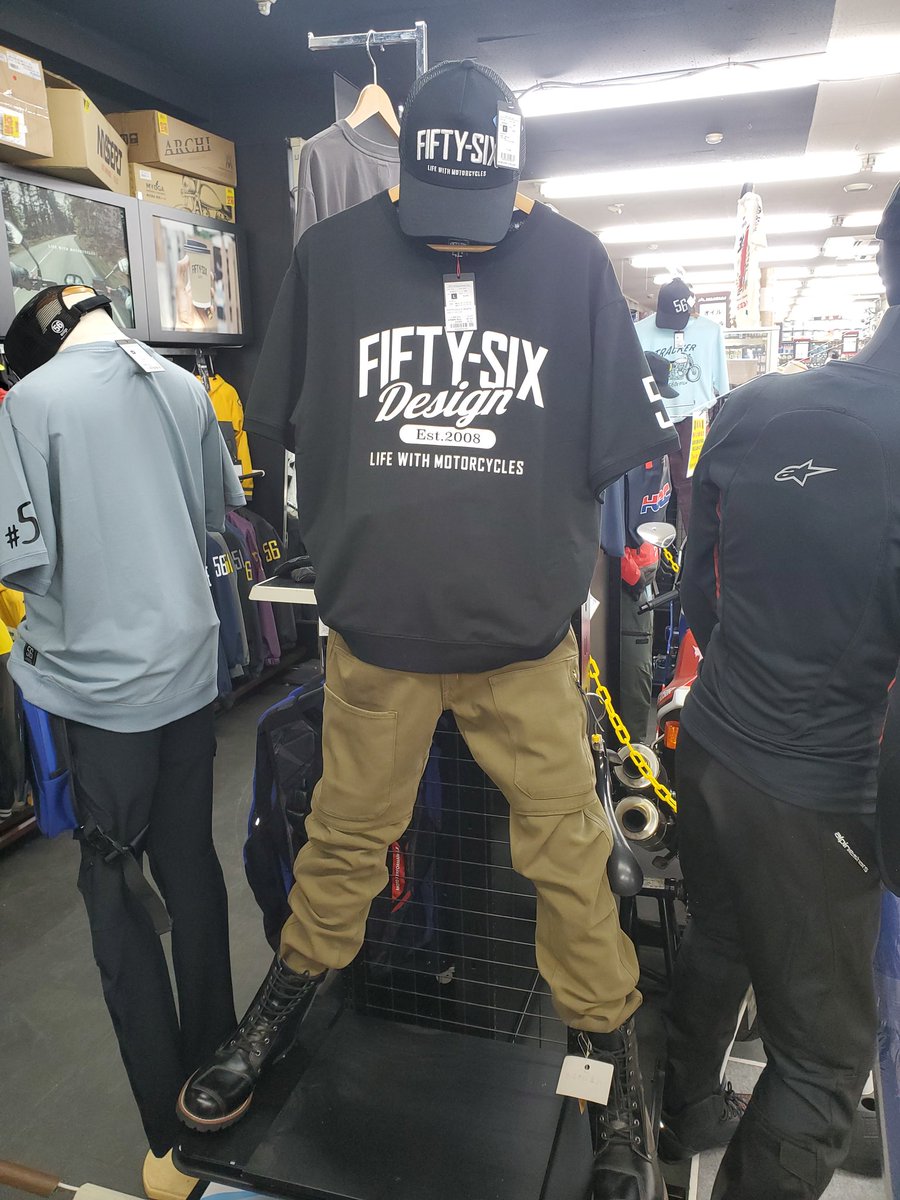 nankaioyama's tweet photo. 56design、本日のおしゃんティーです。

#56design #fiftysixdesign 
#LIFEWITHMOTORCYCLES
#バイクのある生活 #バイク
#Tシャツ https://t.co/TovncLKnlA