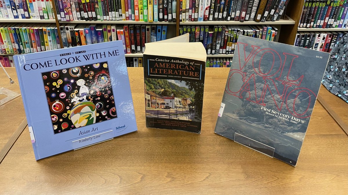 LulingPbLibrary's tweet image. More new books! Some large print, some non fiction, some classic kids books (thanks to a local donor!), and several new kids books! They are all awaiting someone to borrow them and enjoy! #newbooks #newlibrarybooks #adayinthelifeofalibrarian #readeveryday #lulingpubliclibrary