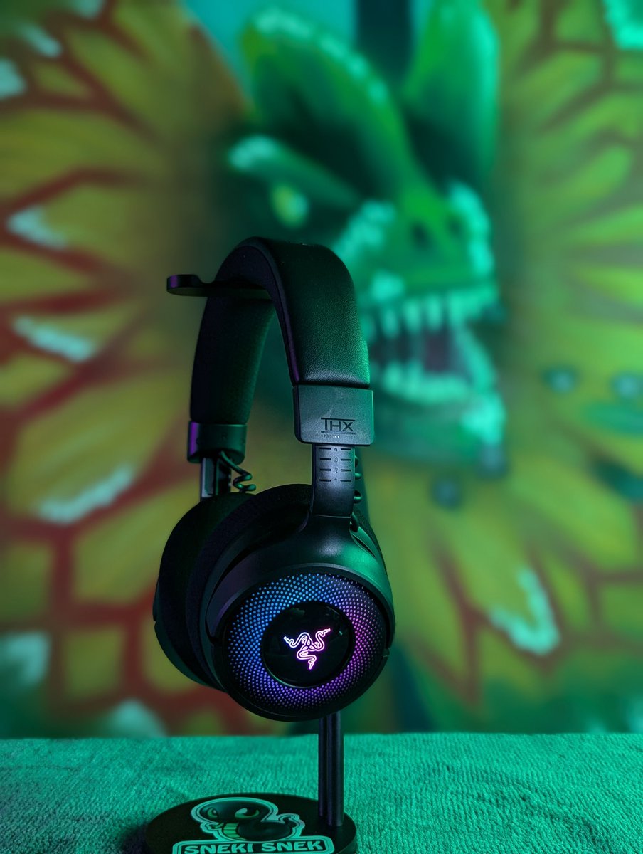 Jayden🦕 (@njayrassic) on Twitter photo Huge shout out to <a href="/RazerANZ/">R Λ Z Ξ R | ANZ</a> for sending me the new Kraken V4 wireless headset!
I loved the letter from Razer, the first company to recognise my love for Dino's and yes I will count Snek as a dinosaur 🐍
New video this Friday!
#gifted #RazerGTG Huge shout out to <a href="/RazerANZ/">R Λ Z Ξ R | ANZ</a> for sending me the new Kraken V4 wireless headset!
I loved the letter from Razer, the first company to recognise my love for Dino's and yes I will count Snek as a dinosaur 🐍
New video this Friday!
#gifted #RazerGTG