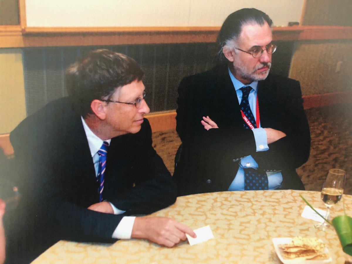 fundsdelara's tweet photo. Recordando a @SDeLaraR en cuarto aniversario luctuoso. https://t.co/nL4hLX2VDT