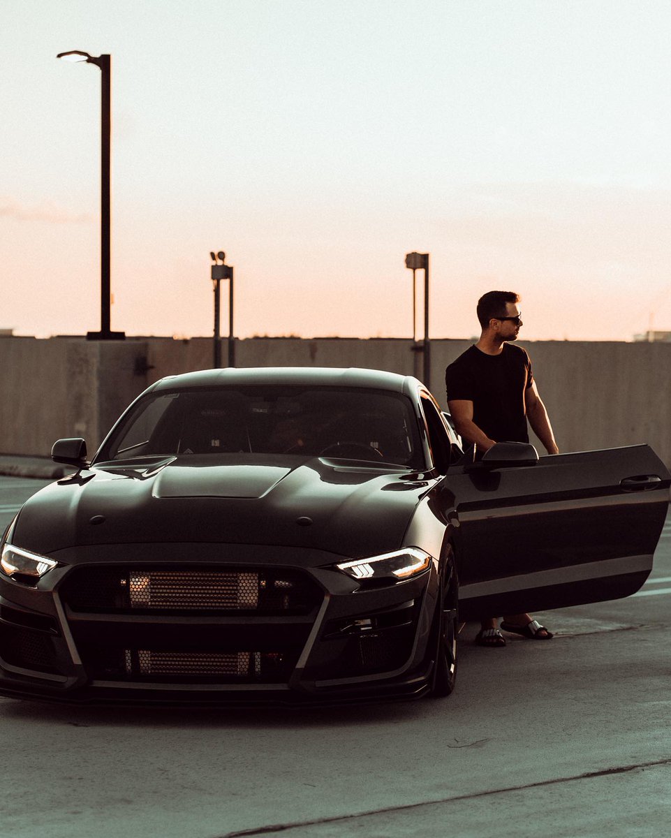 Alex Williams (@27alexpantoja) on Twitter photo 