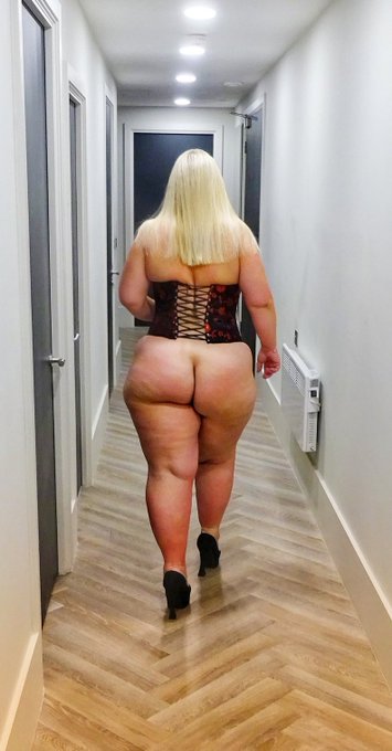 #WowWednesday featuring @Peachy18887184  RP &amp; show ur beautiful bootys!  @Assman3pt0 @UKPromoAccount1<a href="/tag/wowwednesday"class="tags">#WowWednesday</a><a class="tags" target="_blank" title="On Twitter" href="/?out=eyJ0eXAiOiJKV1QiLCJhbGciOiJIUzUxMiJ9.eyJpYXQiOjE3MjcyMjkzMDMsImlzcyI6InR3cG9ybnN0YXJzLmNvbSIsIm5iZiI6MTcyNzIyOTMwMywiZXhwIjoxNzU4NzY1MzAzLCJyZWRpcmVjdF91cmwiOiJodHRwczovL3R3aXR0ZXIuY29tL1BlYWNoeTE4ODg3MTg0In0.P74uj0jdj6YN0GaQVRkdrvS4pzTKyft8ilYWgZcDnzkZqzg0QFlJPmCLHCy7Cx_zTotGA6ePZmMMILl1-NrwTw">@Peachy18887184</a>