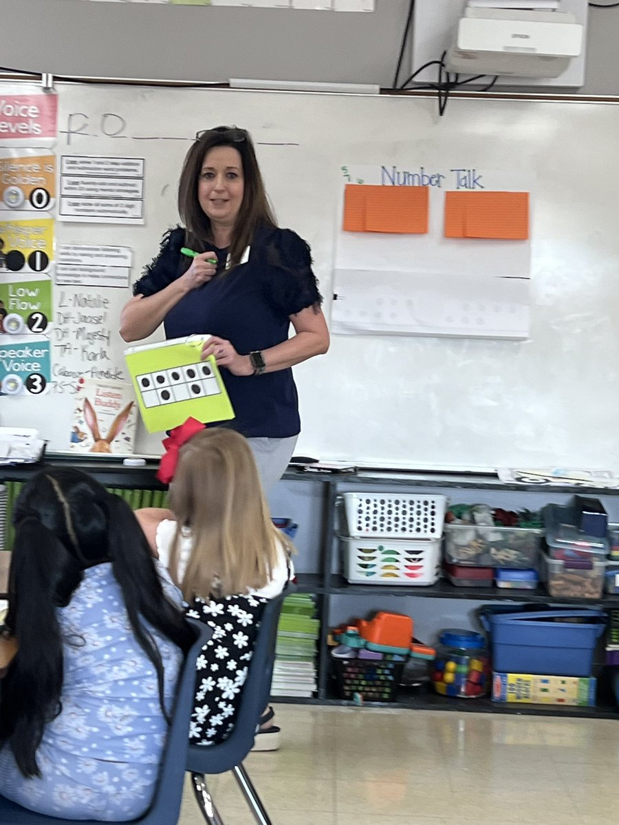 AmstiUAH's tweet image. Students thinking and talking about numbers today!
#mathroutines #numbertalks @albprimary 
@ellen_benefield @Lleah1417 @AMSTI4all @AlabamaAchieves @OMIALSDE