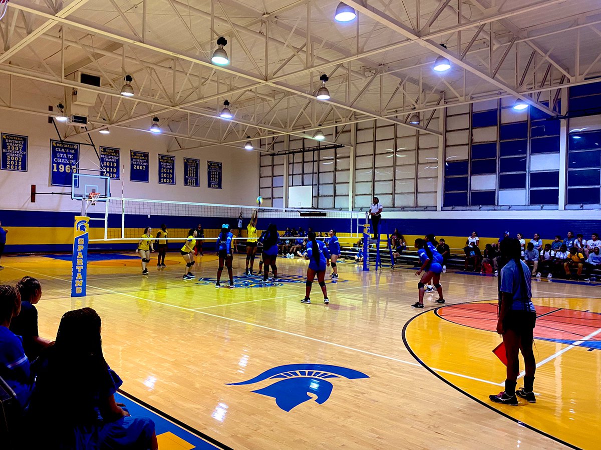 Tuesday night action: Lady Spartans vs the Lady Eagles of Wilmer Hutchins !!! #SpartanStrong