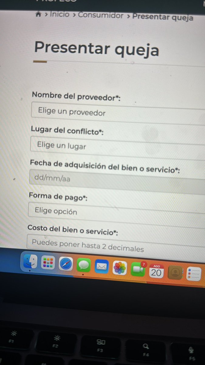 gemita_rr's tweet photo. @AtencionProfeco @palaciohierro @Profeco Cómo puedo presentar mi queja ya que no sale en la lista de proveedores Palacio de hierro ? https://t.co/MZzyR9MYXA