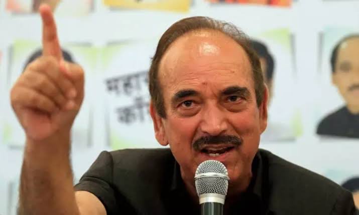 imtihaan hai, waqt hai, aazma le jitna aazmana hai,
ek daur kya harayega usey jisne haraya zamana hai
#MYLEADER #AZAD SB <a href="/ghulamnazad/">Ghulam Nabi Azad</a>
<a href="/SalmanNizami_/">Salman Nizami</a>
<a href="/SaddamNabiAzad/">Saddam Azad</a>
<a href="/GMSaroori/">Ghulam Mohammad Saroori</a> <a href="/rs_chib/">R S Chib</a>