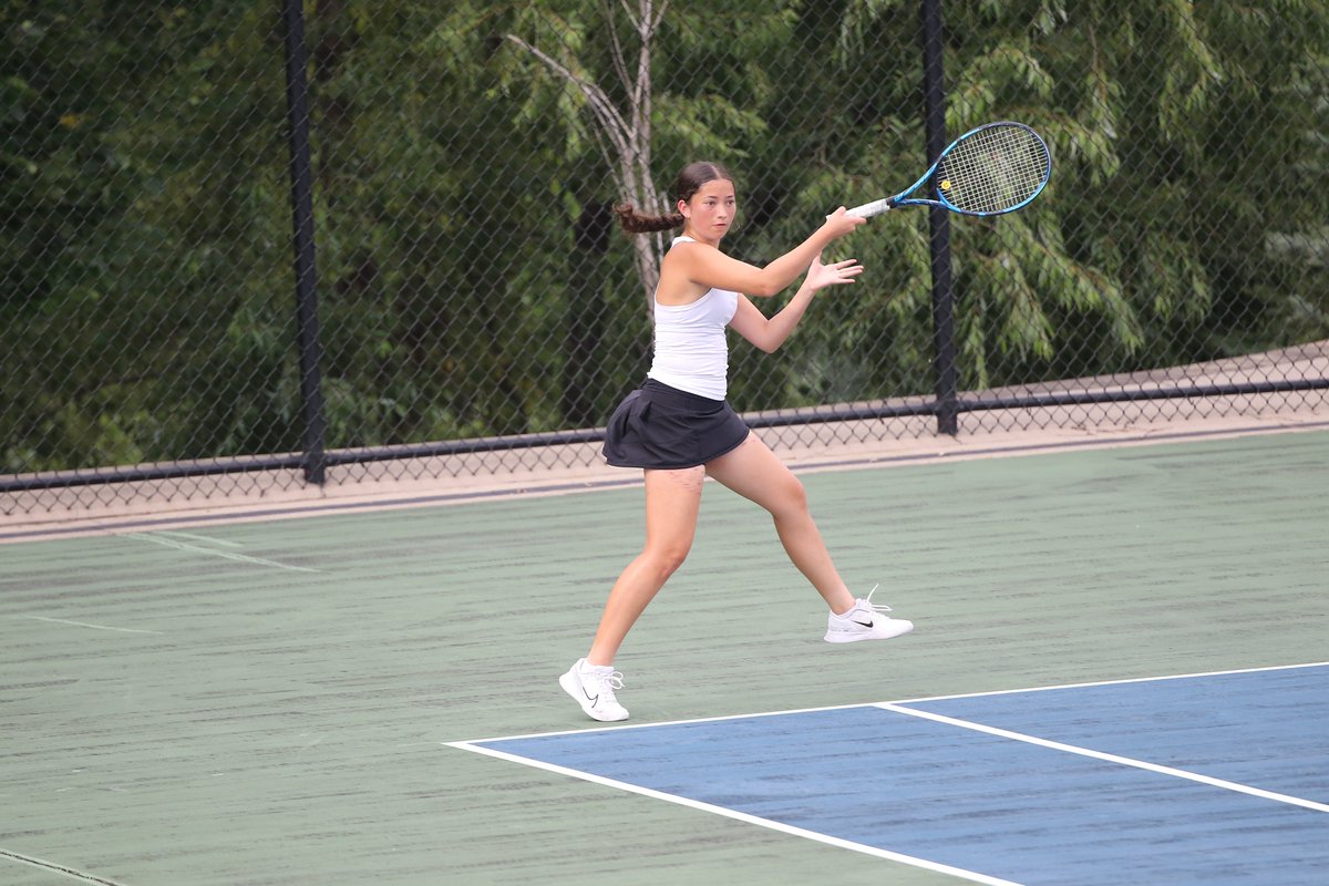 PREP GIRLS TENNIS FINAL

Delano 5
Providence Academy 2

WINS
Maddi Meister - No. 1 singles
Brynn Spanier - No. 2 singles
Kaitlyn Pink/Maddie Ring - No. 1 doubles
Kendall McDonald/Haley Vetruba - No. 2 doubles
Eleanor Hajas/Eva Huotari - No. 3 doubles
#DHJSports