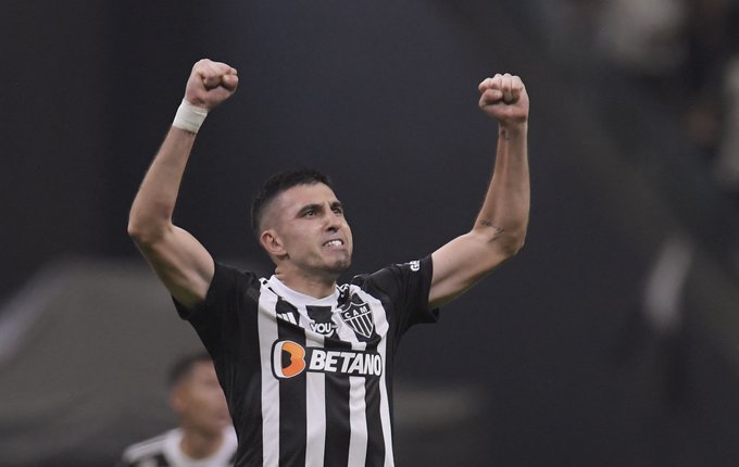 GVeIhLiWEAAWSQV?format=jpg&name=small