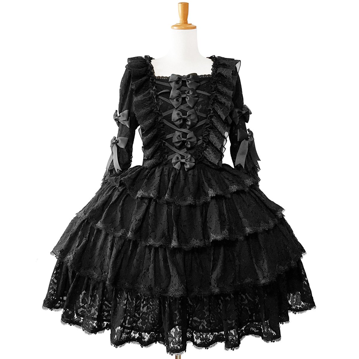 【ブラック】アンドロミオ ゴシックドレス 2024秋冬最新作】 豪華総レース全黒ゴシックドレス 近日発売予定です。