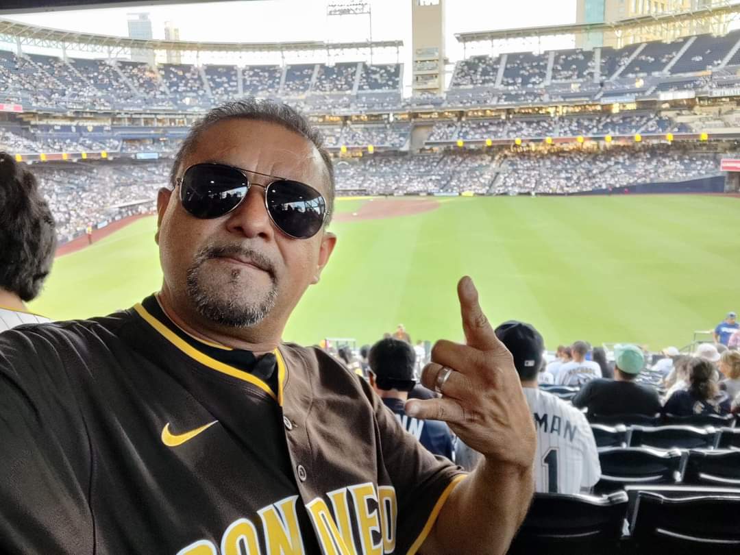 #ForTheFaithful #GoPadres <a href="/Padres/">San Diego Padres</a> <a href="/LosPadres/">Padres de San Diego</a>
