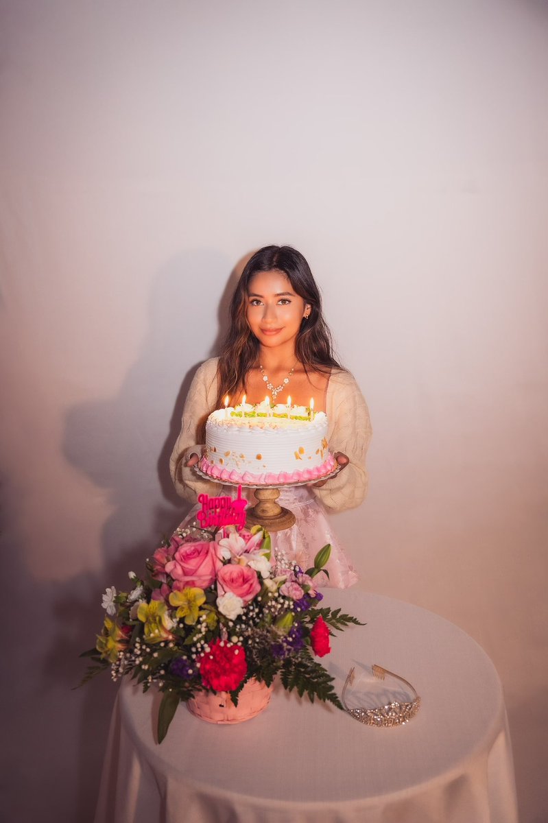 noe_0177's tweet photo. Soft girl era ✨🕯️ https://t.co/DcENWHy6p2