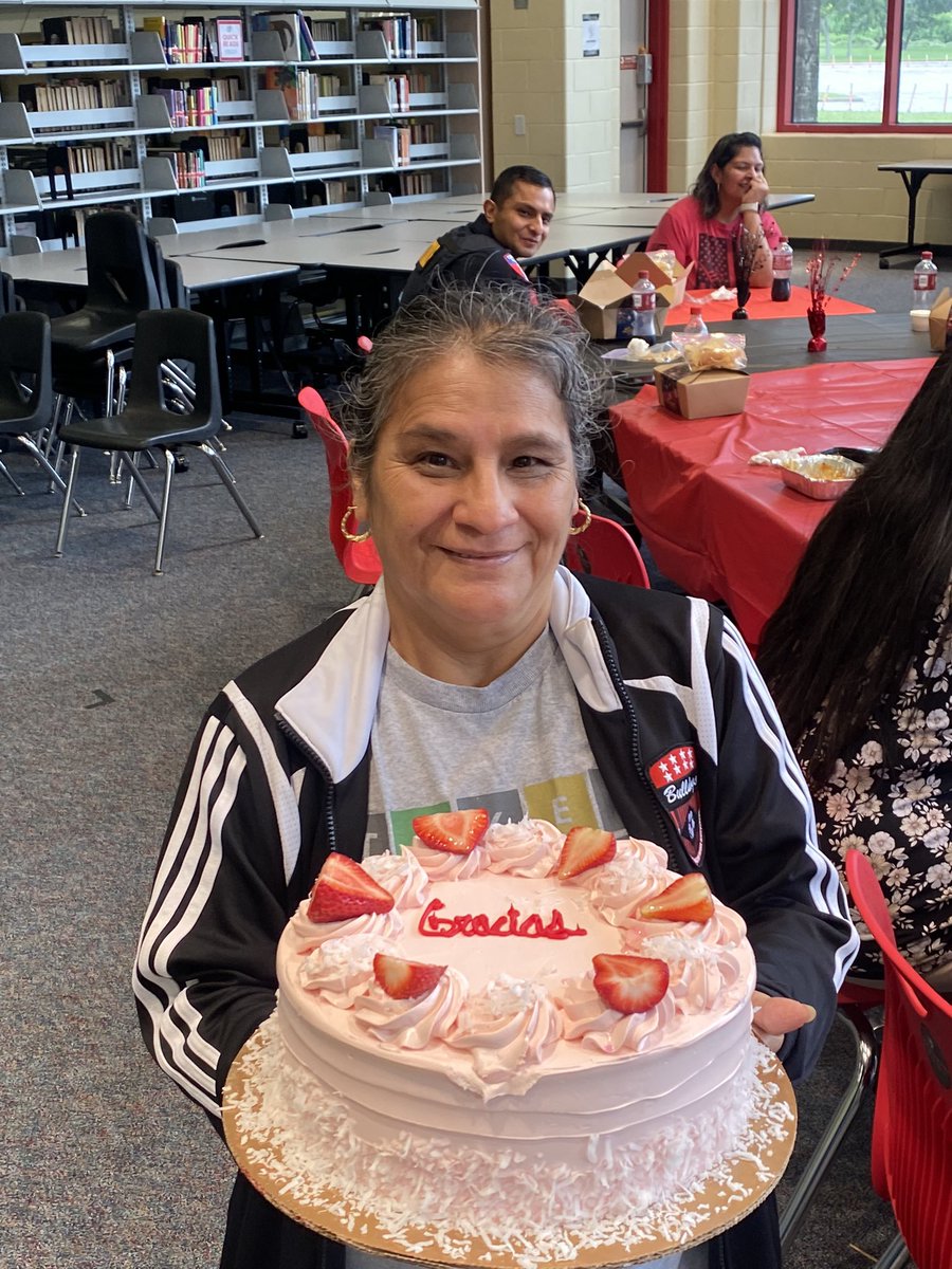 RebeccaDaPron's tweet photo. Hand down one of the absolute best night lead to walk the halls of Austin HS. I’m miss her so much already. Enjoy your retirement. My Angelina ❤️ https://t.co/kvBPe5h9T6