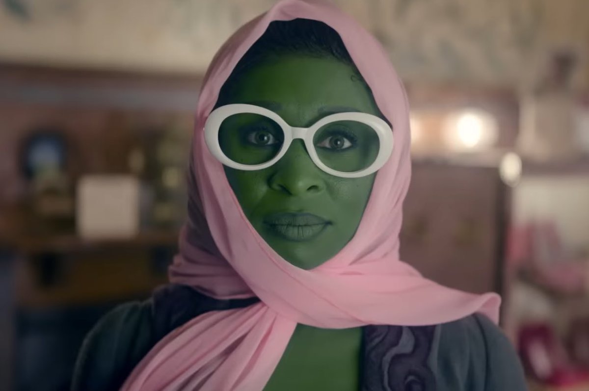 she looks like kermit and miss piggy’s baby