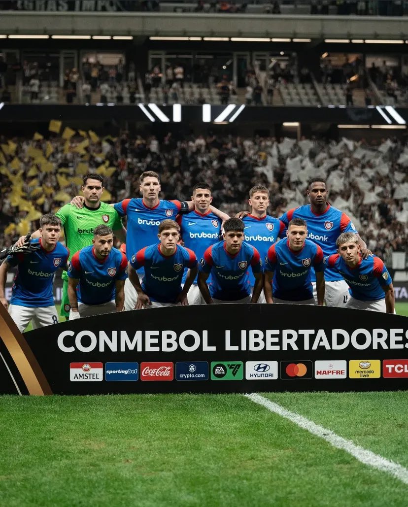 ORGULLOSO DE SER DE SAN LORENZO, Nos dejaron bien parados alla en brasil con un equipo de "tantos millones, tantas estrellas" y NO JUGARON A NADA, QUE SOBREVALORADO ESTA EL FUTBOL BRASILERO

TE AMO SAN LORENZO💙❤️
