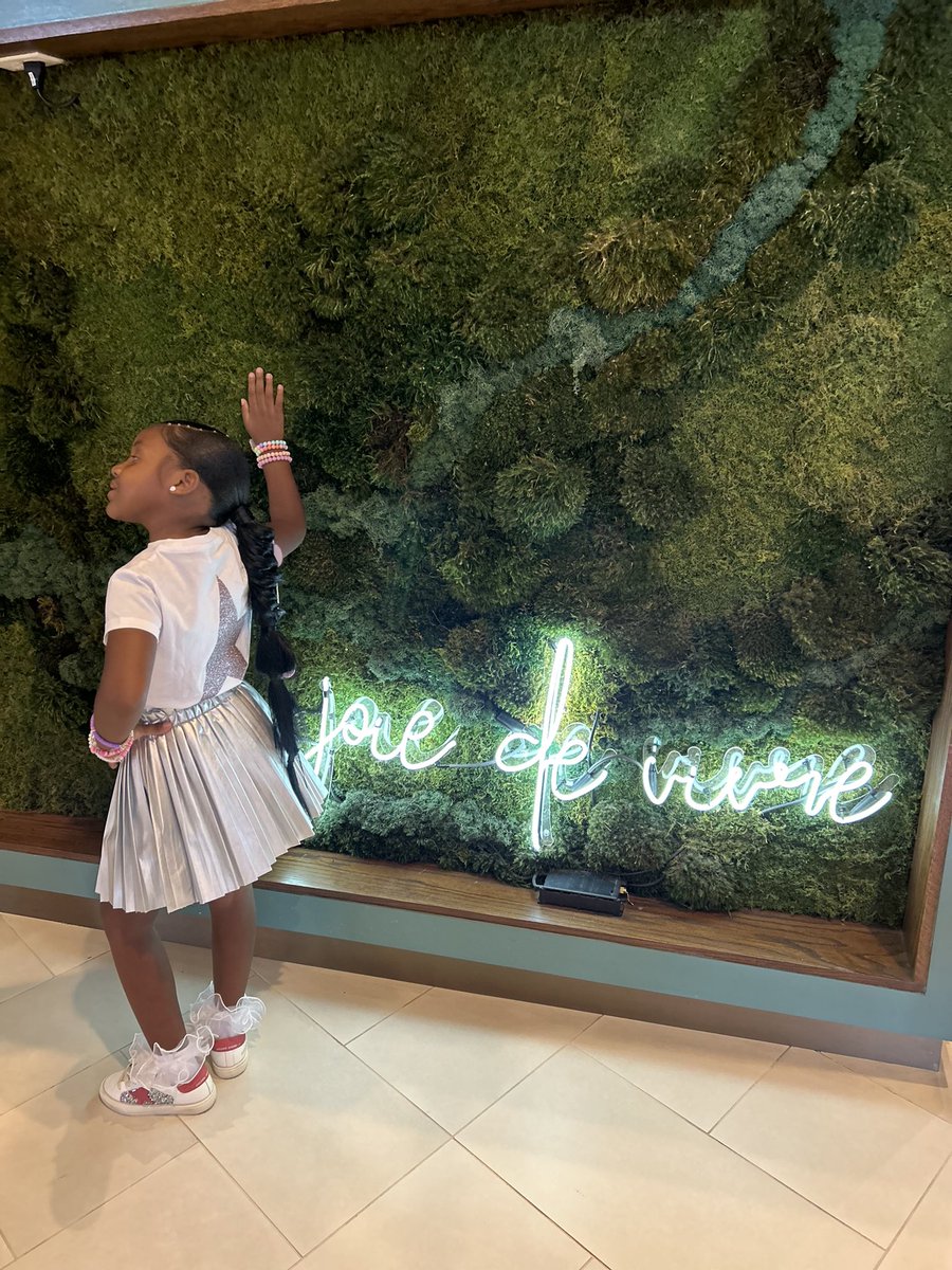 __AMotherFirst's tweet image. I would say take out your notebook 📓 &amp;amp; take some notes but some things can’t be taught 💫🥰🤌🏽♌️ #understoodtheassignment😍 #TheBiggestLEO♌️