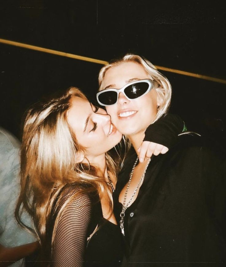 sthpie's tweet image. i think about you and nothin' else, on me. if you would just come over, i could show you for myself.