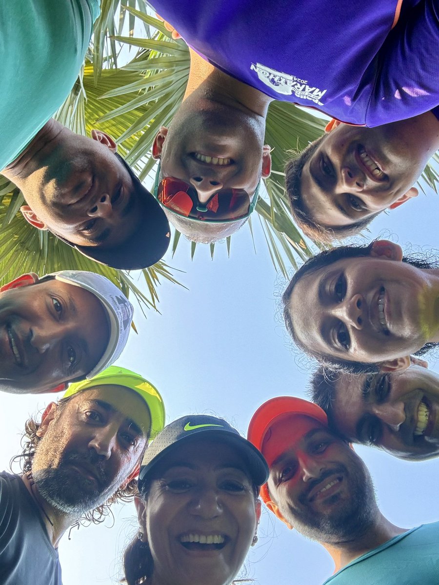defaultrunner's tweet photo. Best start to my day ! #tribevibes #tealtribe #runwithreeti https://t.co/bQFniSplqF