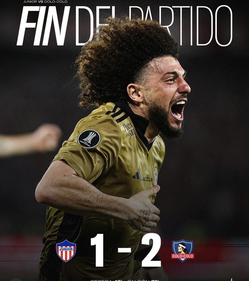 Spazi0_'s tweet photo. Dando cara como siempre ⚪️⚫️ pura fe al mas grande ❤️🤟 #VamosColoColoCTM #Falcon #ColoColo #Pizarro #Arturo #Conogil #ElMasGrande #CopaLibertadores2024 https://t.co/tv4H8FX93a