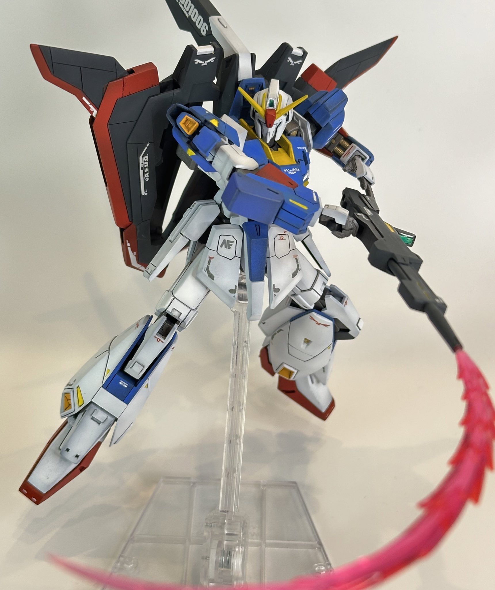 tsukikinoki | 武装がシンプル！ 00系の黄色ビームサーベルが