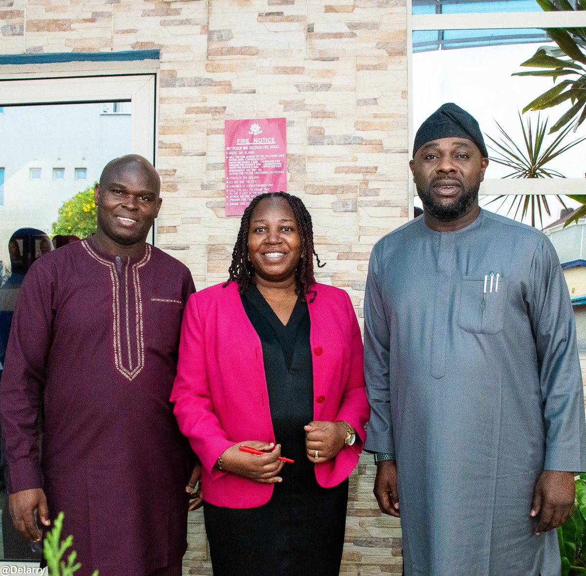 AdepegbaOlanre1's tweet photo. MDO interview at Channels on his 7 Years Impact as a Local Government Chairman

📸@delarryphotography 

#MayorisWorking #MRINFRASTRUCTURE
#AgboyiKetuLcda https://t.co/Kz6gIZBg2e