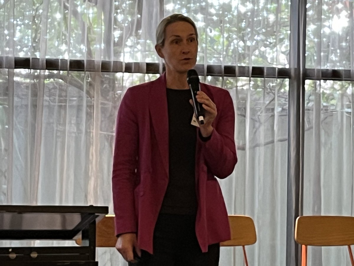 ⁦<a href="/CSIRO/">CSIRO</a>⁩ is in the room with Sonja Dominik introducing the National Agricultural Traceability Strategy. A collaborative effort to connect data.
#sustainable #biodiversity #foodsafety