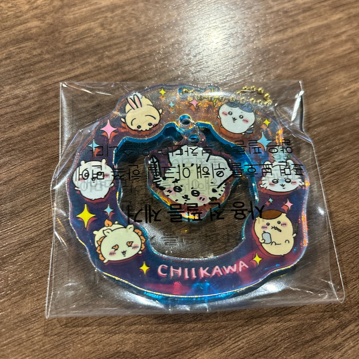 trhk432's tweet photo. 【交換】ちいかわ　韓国　ランダムツインクル　キーリング　キーホルダー

譲)ラッコ
求)ハチワレ

お心あたりのある方はご連絡下さい。

ちいかわ
ハチワレ
うさぎ
シーサー
モモンガ
くりまんじゅう
ラッコ https://t.co/QbA4oOElVt