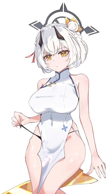 チーパオセナさん 