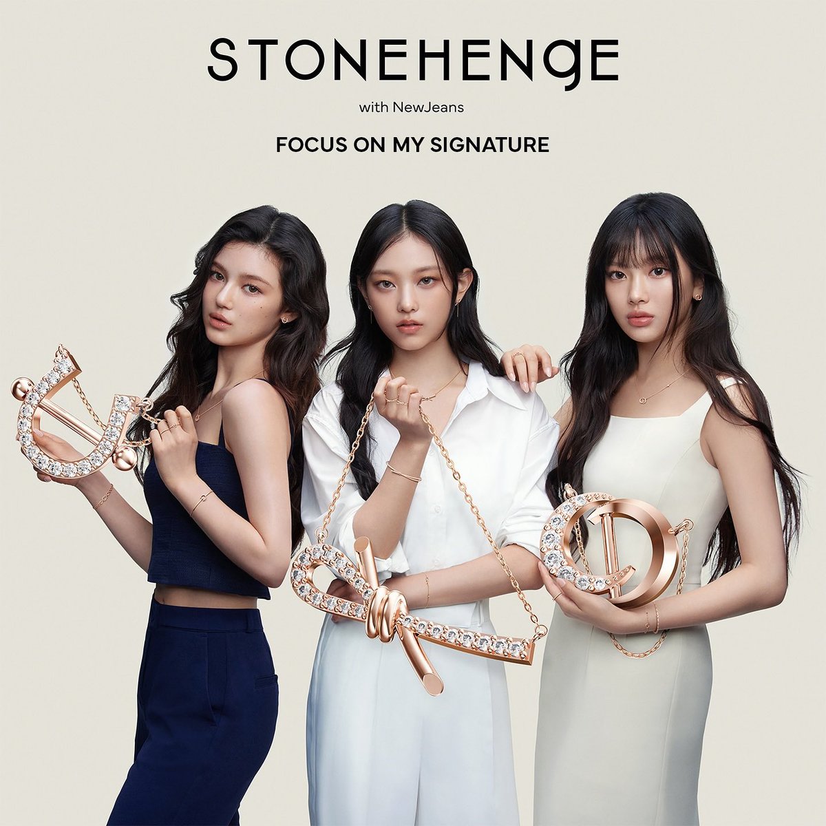 ୨୧... this  launch  becomes  more  than  just  a  fashion  moment — it  evolves  into  a  celebration  of  𝑏𝑒𝑎𝑢𝑡𝑦,  𝑐𝑟𝑒𝑎𝑡𝑖𝑣𝑖𝑡𝑦,  𝑎𝑛𝑑  𝑖𝑛𝑛𝑜𝑣𝑎𝑡𝑖𝑜𝑛,  further  solidifying  NewJeans'  place  as  icons  of  both  music  and  style. ʚɞ