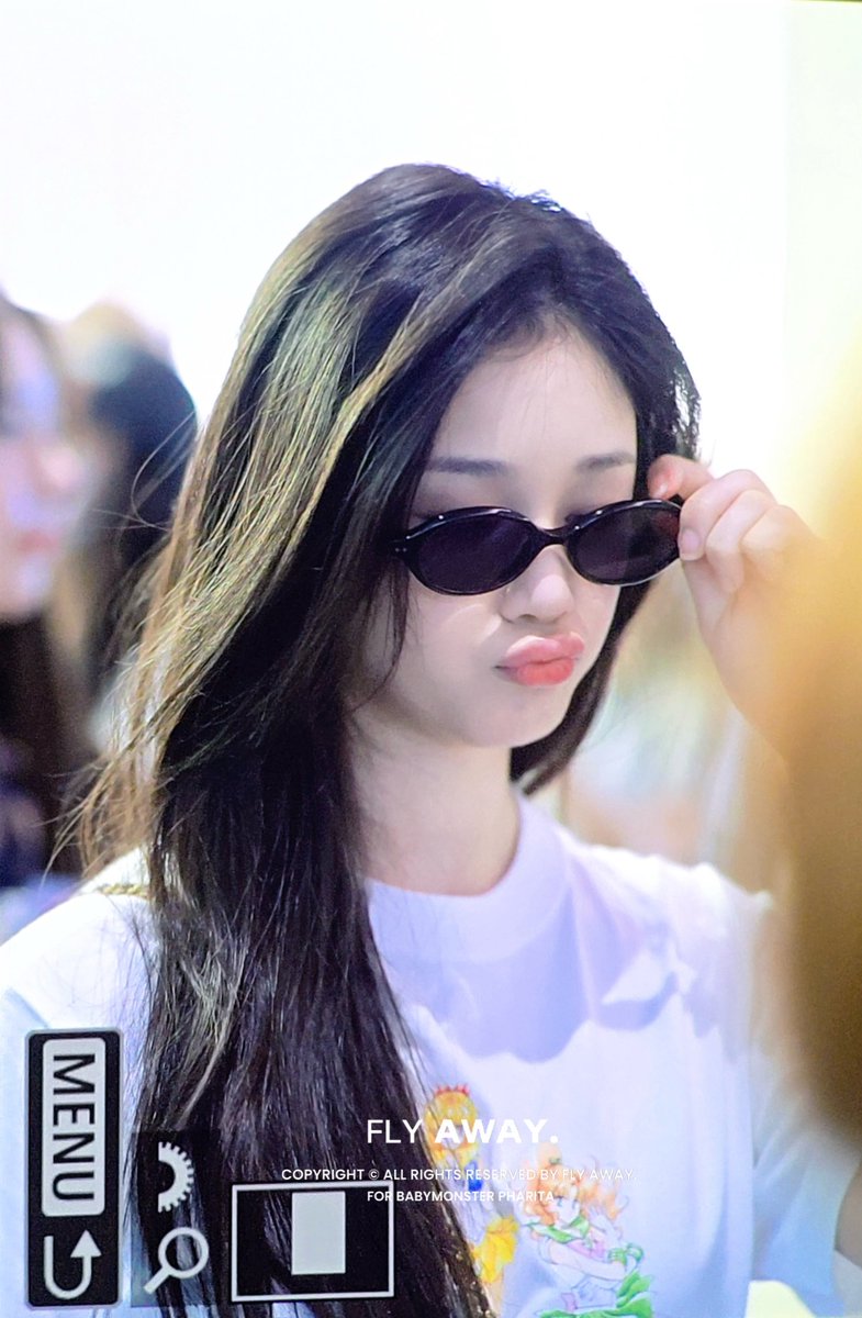 Flyaway0826's tweet photo. 240821 😎

#베이비몬스터 #BABYMONSTER 
#파리타 #PHARITA https://t.co/OncQGJTF3b