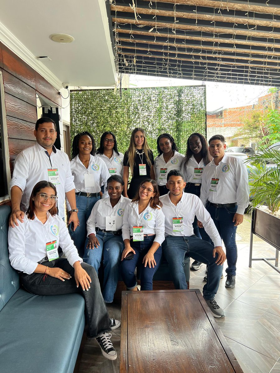 HumberValoyes's tweet photo. 20/08/24: tuvimos un Precongreso maravilloso en la región de Urabá @I_C_D_P Lleno de muchos aprendizajes, reconocimiento a los semilleros y a @ucanosas @eudithbaene por su bonita dirección. Gratitud a los extraordinarios conferencistas👏🏽 Aquí algun@s👇🏾 https://t.co/2swJWXkqSW