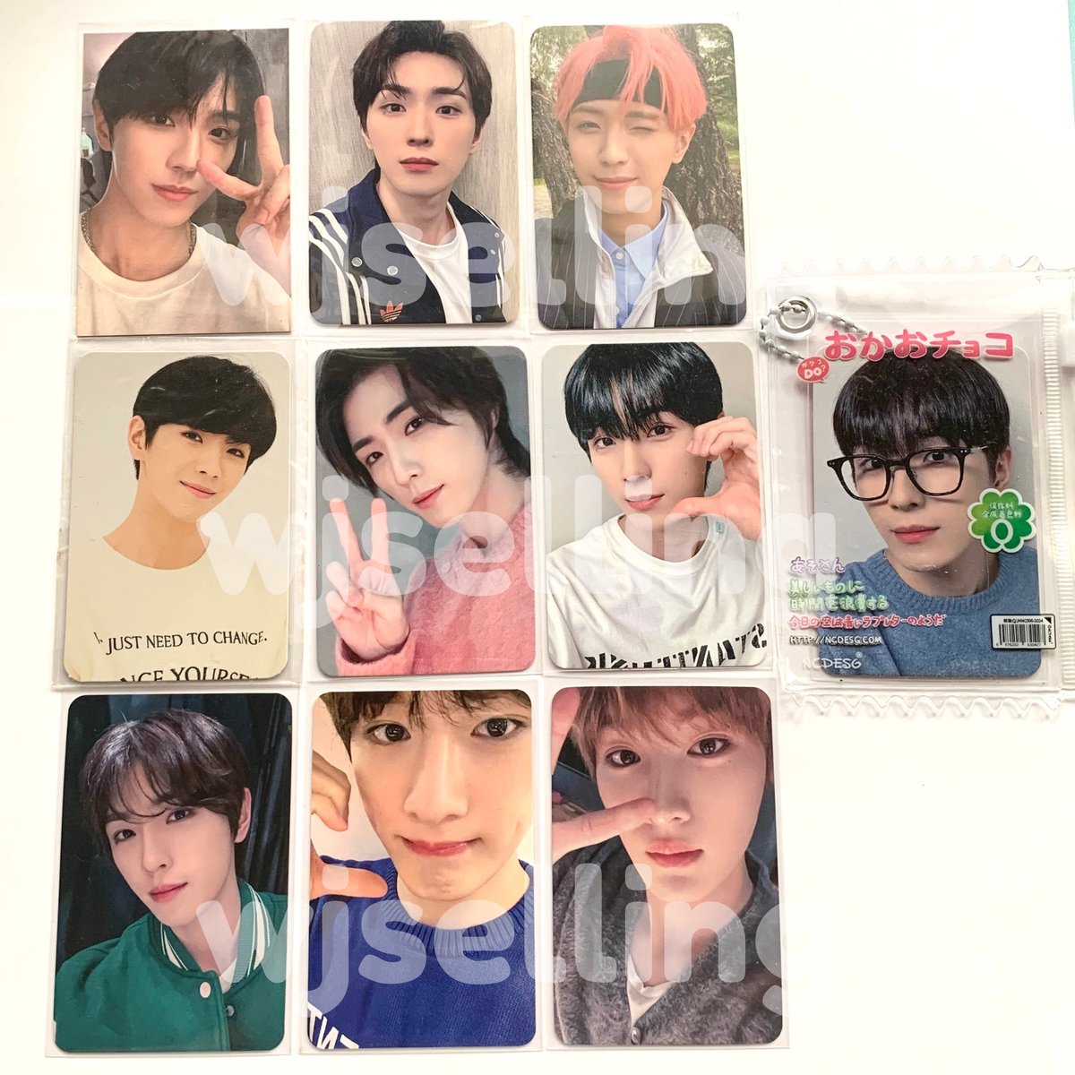 hellocixes's tweet image. -cixes since my binder ga lagi cukup, ada yg mau bantu adopsi? 25k ea. ready ina dom jkt, bisa shopvid/live/keep event. If you interested, please dm @wjselling (do @ after dm)

Notes: pc fankit &amp;amp; album 20k, special pc &amp;amp; nerd yonghee nfs. Wts cix yonghee/hyunsuk pc