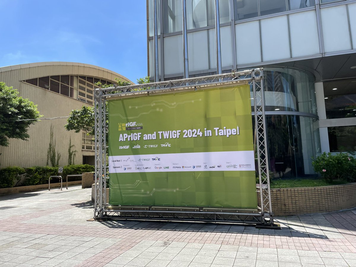 scheeinfo's tweet photo. Long time no see. #APrIGF #APrIGF2024 https://t.co/nH5nqY3AiU