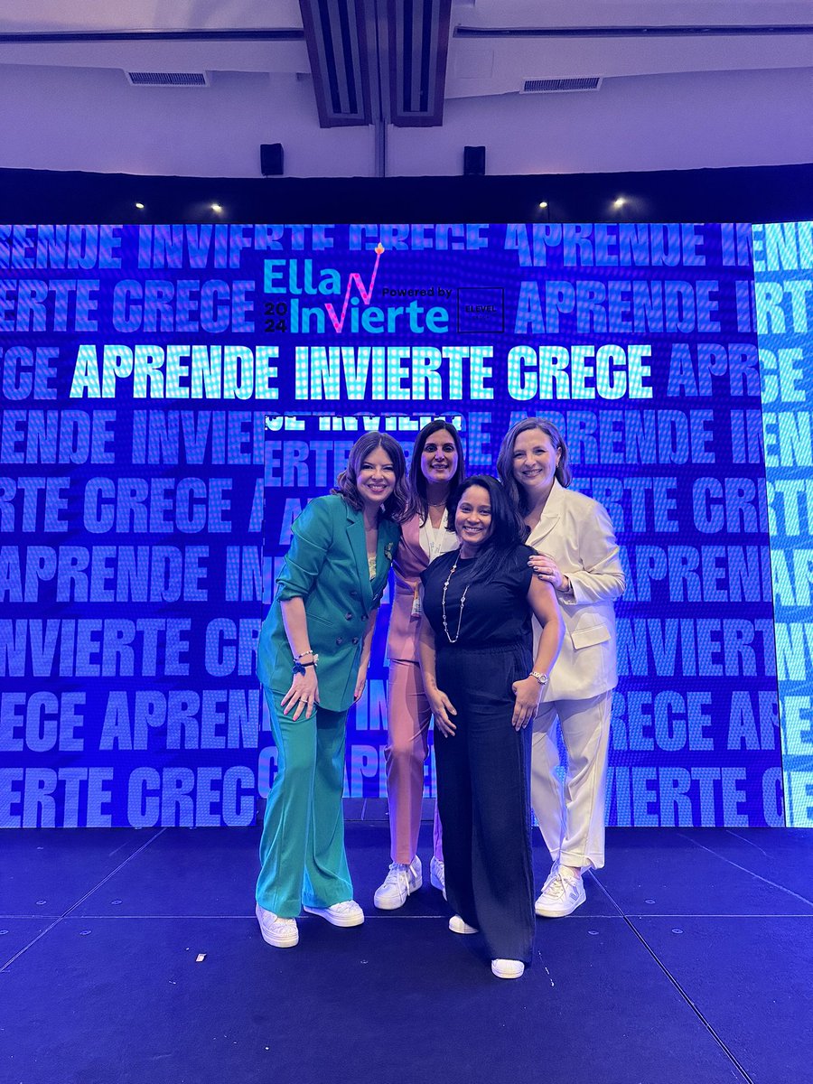 ImpulsoMS's tweet photo. Aplaudimos el impacto y el movimiento que han logrado las fundadoras de @Elevelgrouppty con #EllaInvierte Un evento que busca educar a más mujeres financieramente y cerrar la brecha de género en este sector. Fue lindo ver tantas mujeres dispuestas a invertir @EllaInvierte https://t.co/IxocFirw8A