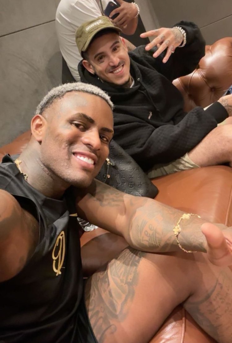 MC IG (@mcigoficial) on Twitter photo 