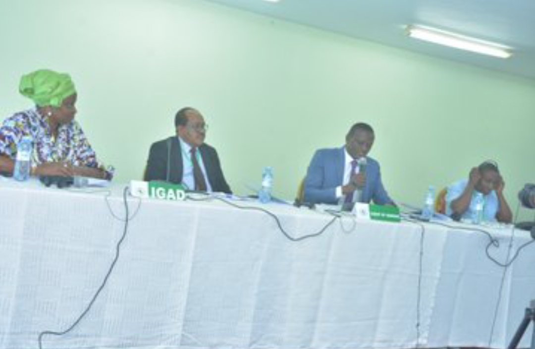 infoclaudia85's tweet photo. La Réunion Consultative Régionale des États Membres de l’ @IGADsecretariat sur la 4ème Performance Biennale du PDDAA se déroule actuellement à Entebbe, en Ouganda. Modérée par @BigirwaJoselyn, Cheffe de Mission de l'IGAD en Ouganda... #PDDAA #Entebbe 1/4 https://t.co/ZEvOOIUmpF